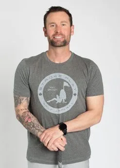 Stroke Play Golf Apparel Stroke Play Circle Men's T-Shirt -golf clubs importe boutique Stroke Play grey circle tshirt t logo grey cotton poly front 2